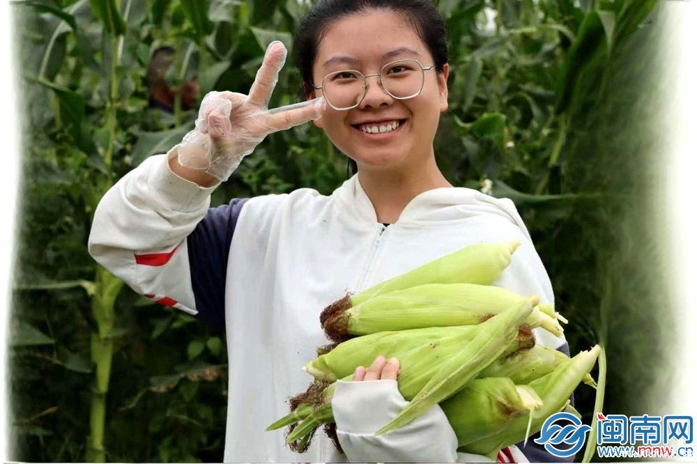 f359f837-ca8c-4f33-90c3-e59d3bfdae16